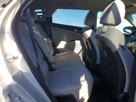 Hyundai Tucson 2.0l Se, снимка 10