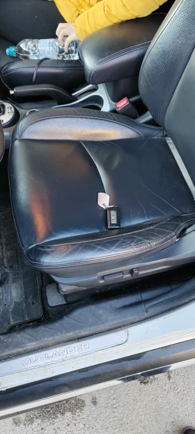 Mitsubishi Outlander 2.2 DiD автоматик, снимка 8