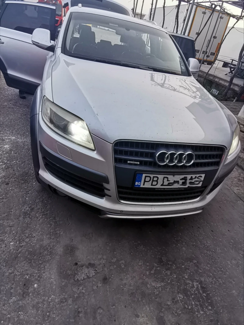 Audi Q7, снимка 2 - Автомобили и джипове - 47652767