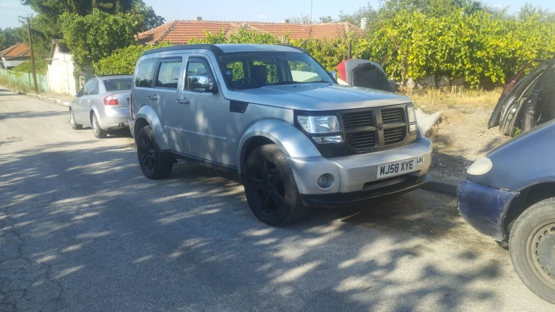 Dodge Nitro 2.8 CRDI 4x4, снимка 6 - Автомобили и джипове - 48500275