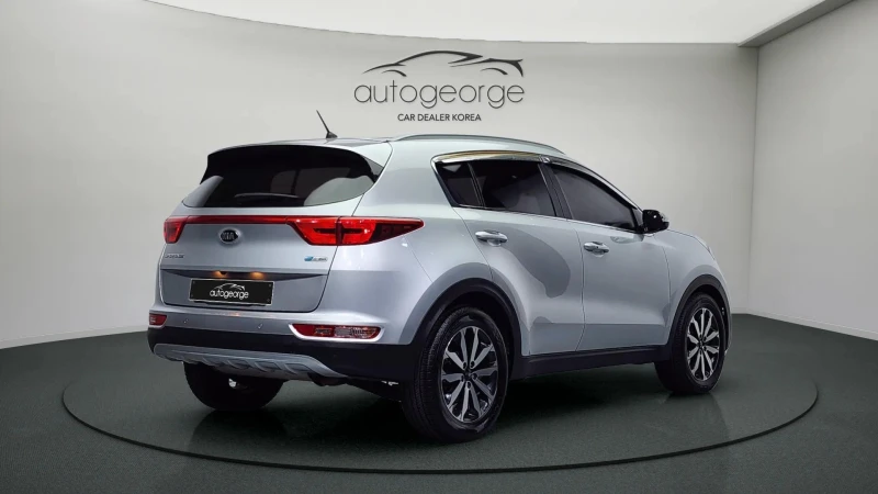 Kia Sportage 2.0 2WD NOBLESSE autogeorge.com, снимка 2 - Автомобили и джипове - 51903073