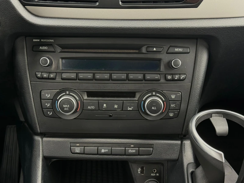 BMW X1 2.0D Facelift/S-drive/165000км/Sport line/Лизинг, снимка 15 - Автомобили и джипове - 52454592