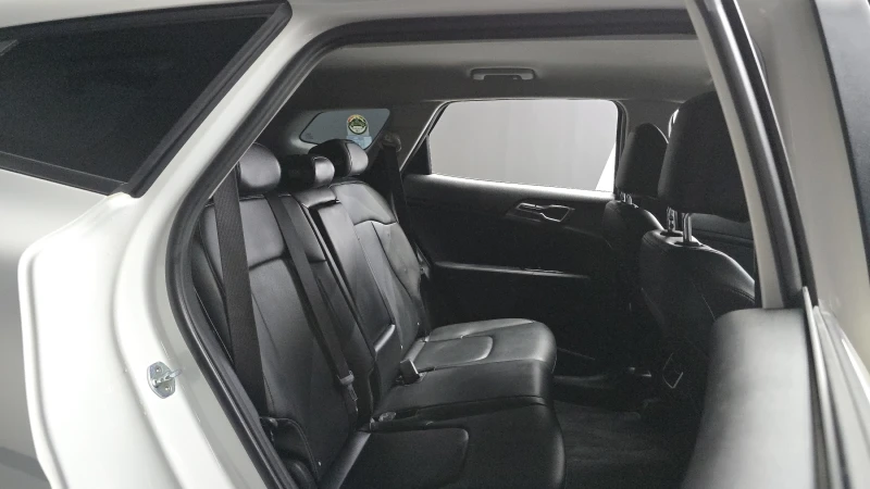 Kia Sportage 2.0 2WD PRESTIGE , снимка 10 - Автомобили и джипове - 52469540