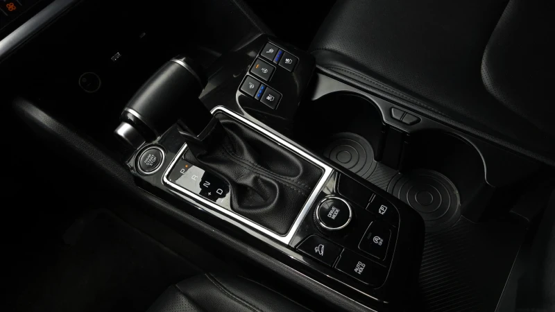 Kia Sportage 2.0 2WD PRESTIGE , снимка 8 - Автомобили и джипове - 52469540