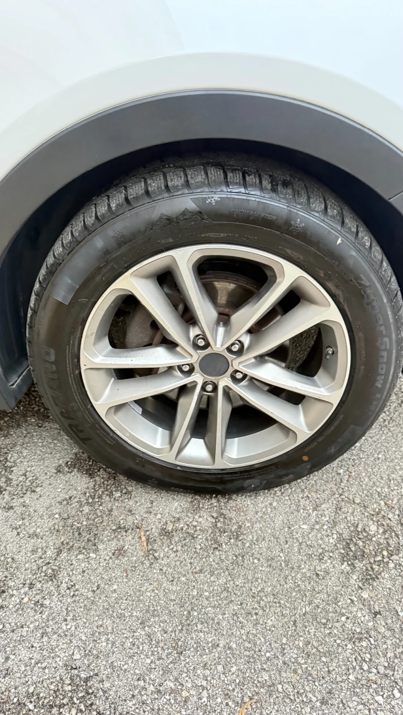 Hyundai Santa fe FACELIFT 4x4 FUL 7 МЕСТА, снимка 13 - Автомобили и джипове - 52726866