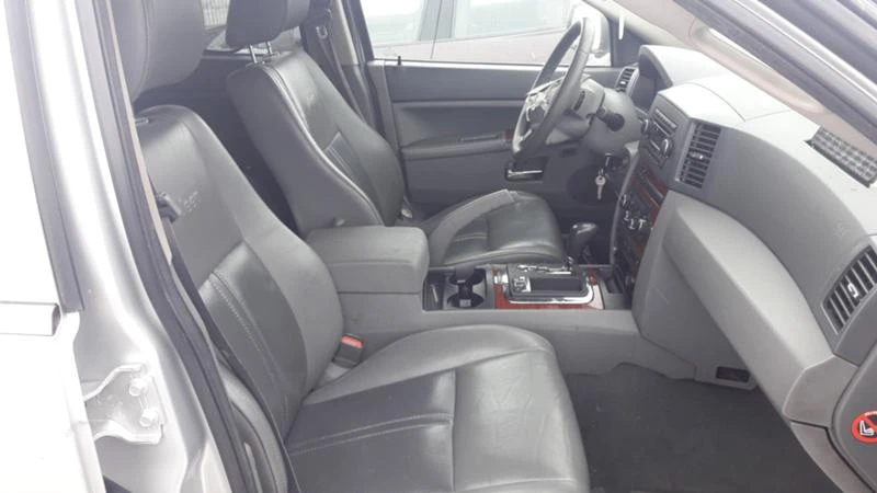 Jeep Grand cherokee 3.0 CRD-2бр., снимка 9 - Автомобили и джипове - 17265159