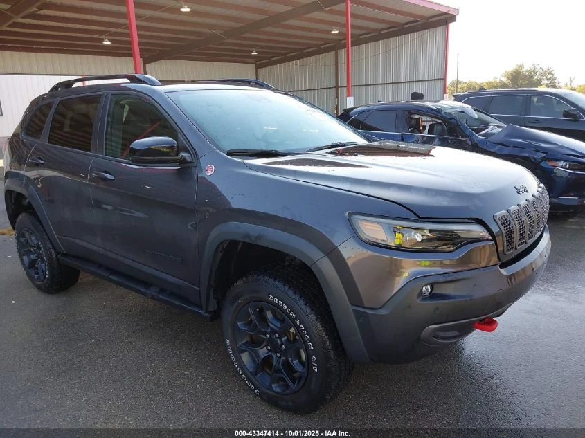 Jeep Cherokee 2.0L I-4 DI, DOHC, TURBO, 270HP 4X4 Drive, снимка 1