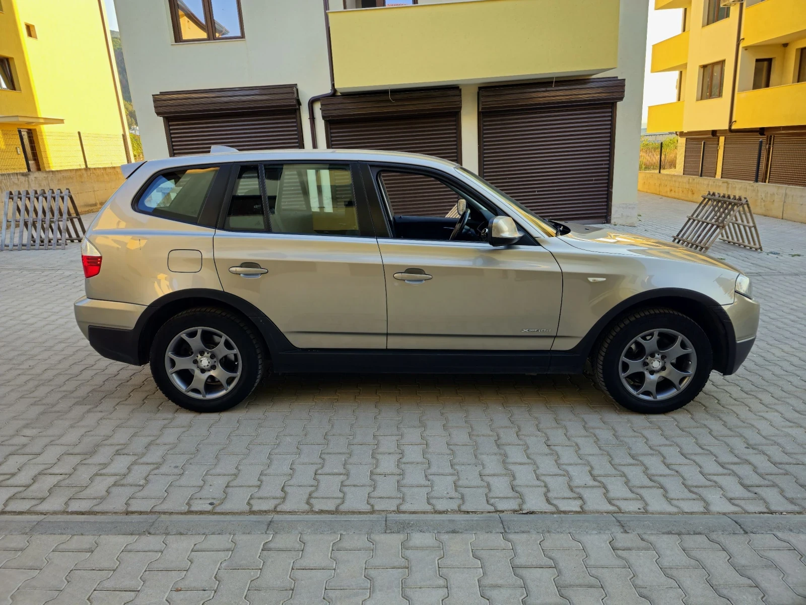 BMW X3 2.0 Xdrive FACELIFT - изображение 7