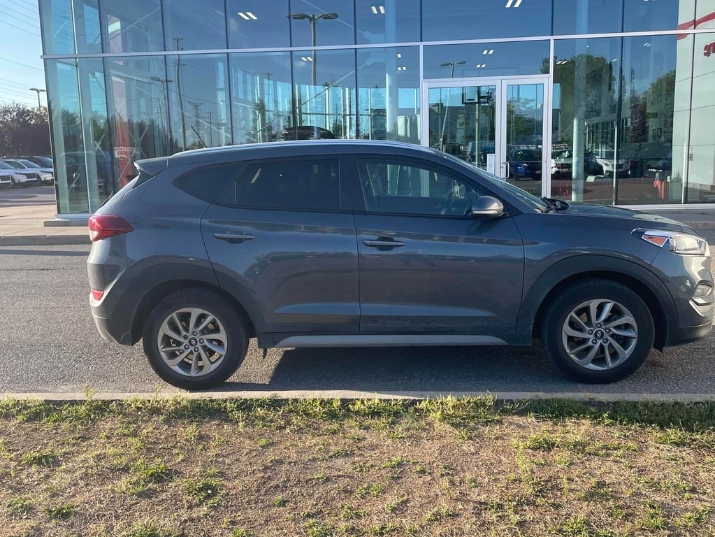 Hyundai Tucson * Premium * CARFAX * БЕЗ ПЪРВОНАЧАЛНА ВНОСКА - изображение 3