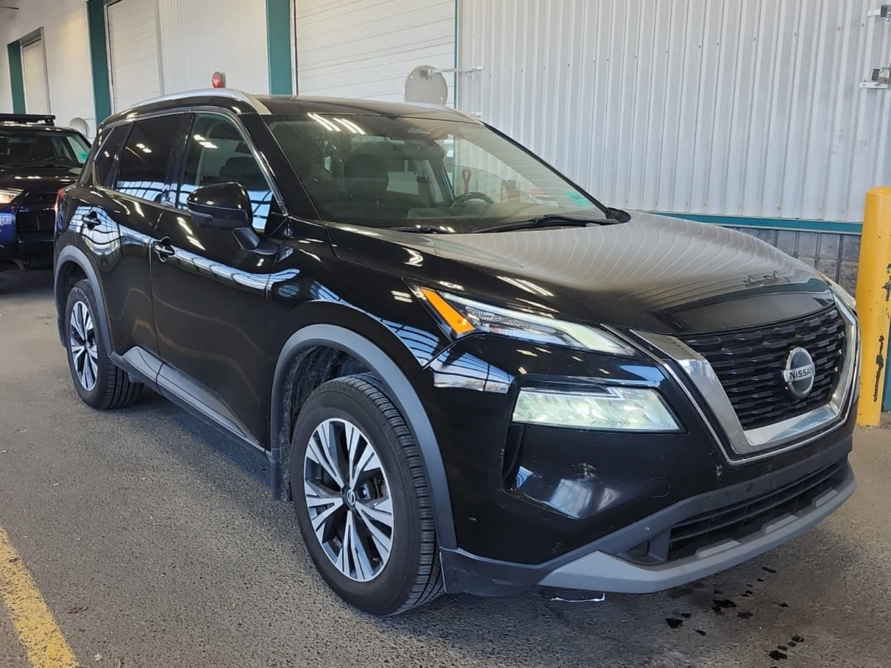 Nissan Rogue * АВТО КРЕДИТ* ЦЕНА ДО БГ * СЕРВИЗНА ИСТОРИЯ *  - изображение 2