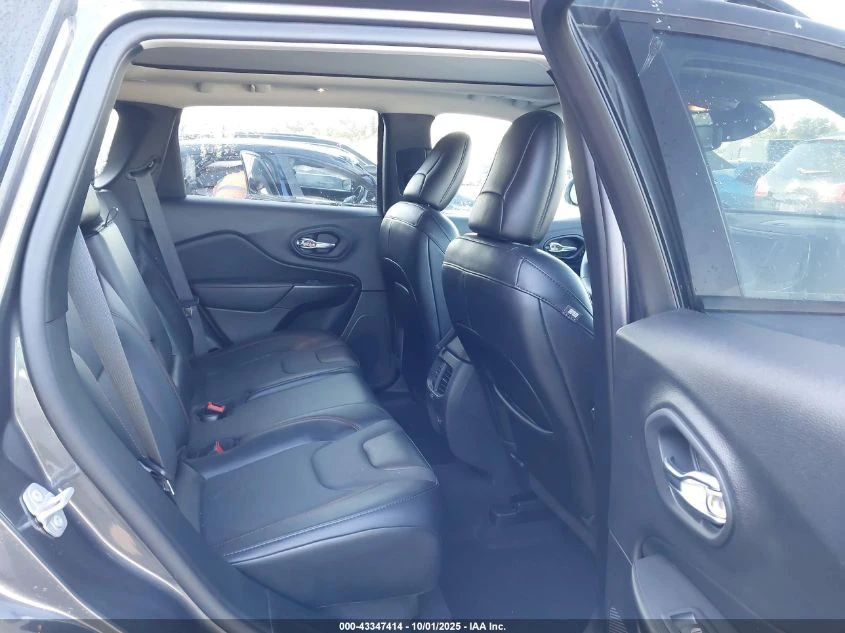 Jeep Cherokee 2.0L I-4 DI, DOHC, TURBO, 270HP 4X4 Drive | Mobile.bg � ����������� 15