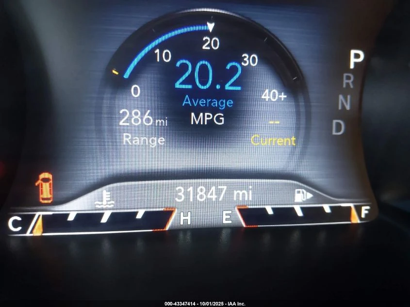 Jeep Cherokee 2.0L I-4 DI, DOHC, TURBO, 270HP 4X4 Drive | Mobile.bg � ����������� 7