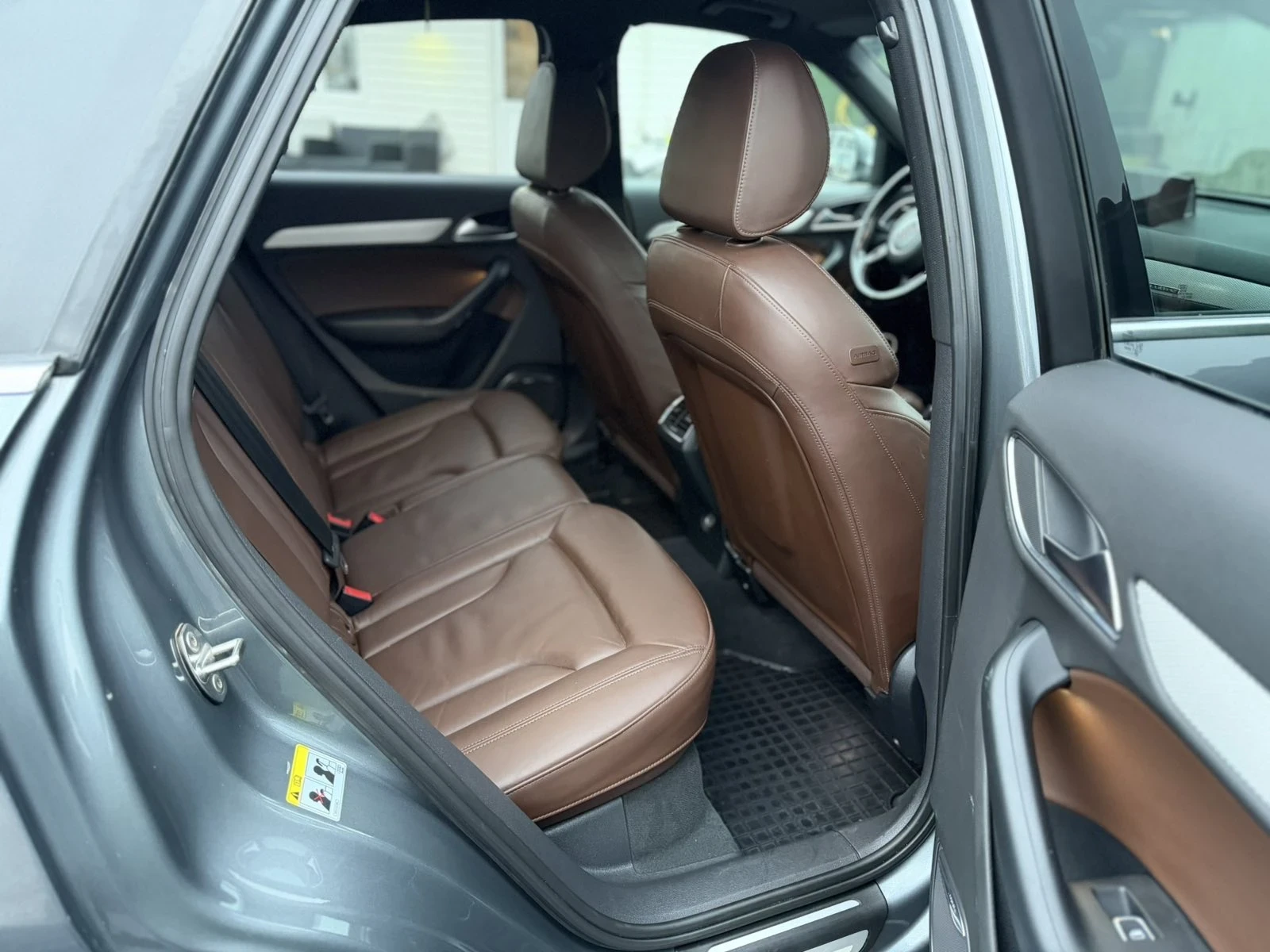 Audi Q3 2.0 TDI Quattro S-tronic 177HP - изображение 6