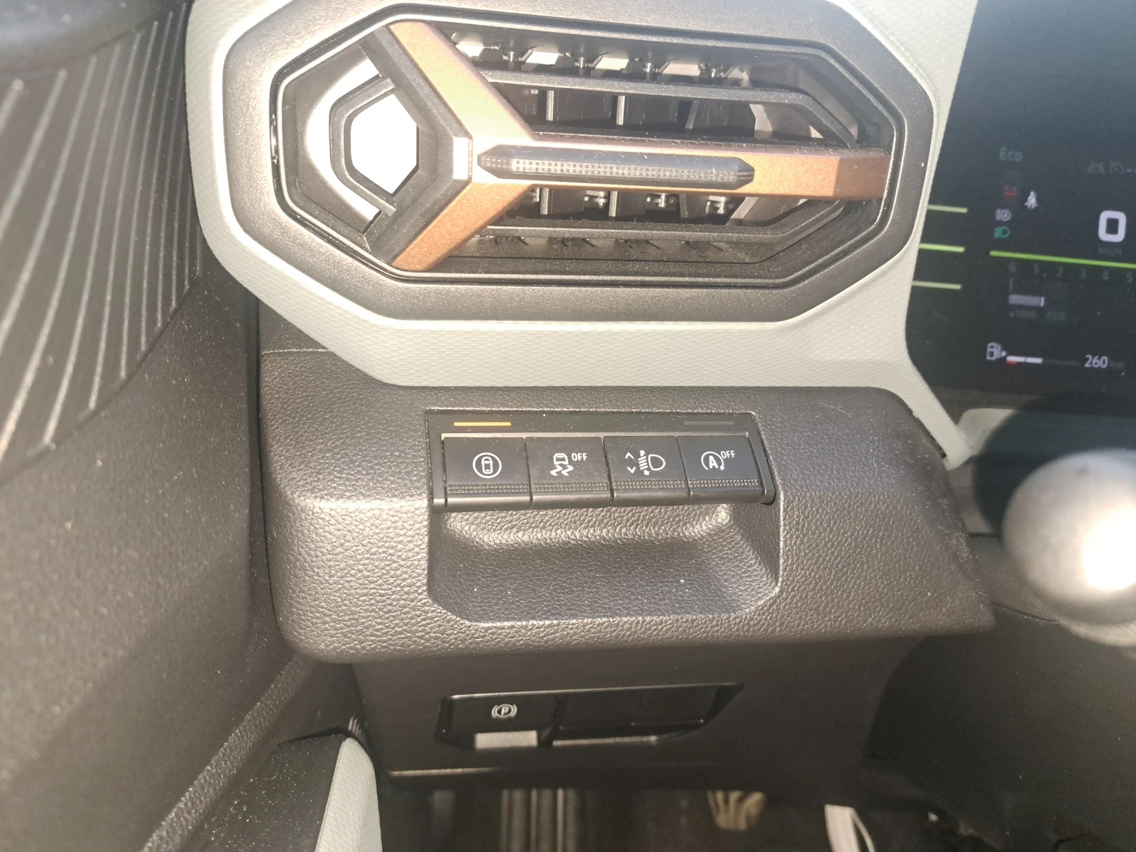 Dacia Duster, снимка 11 - Автомобили и джипове - 53724711