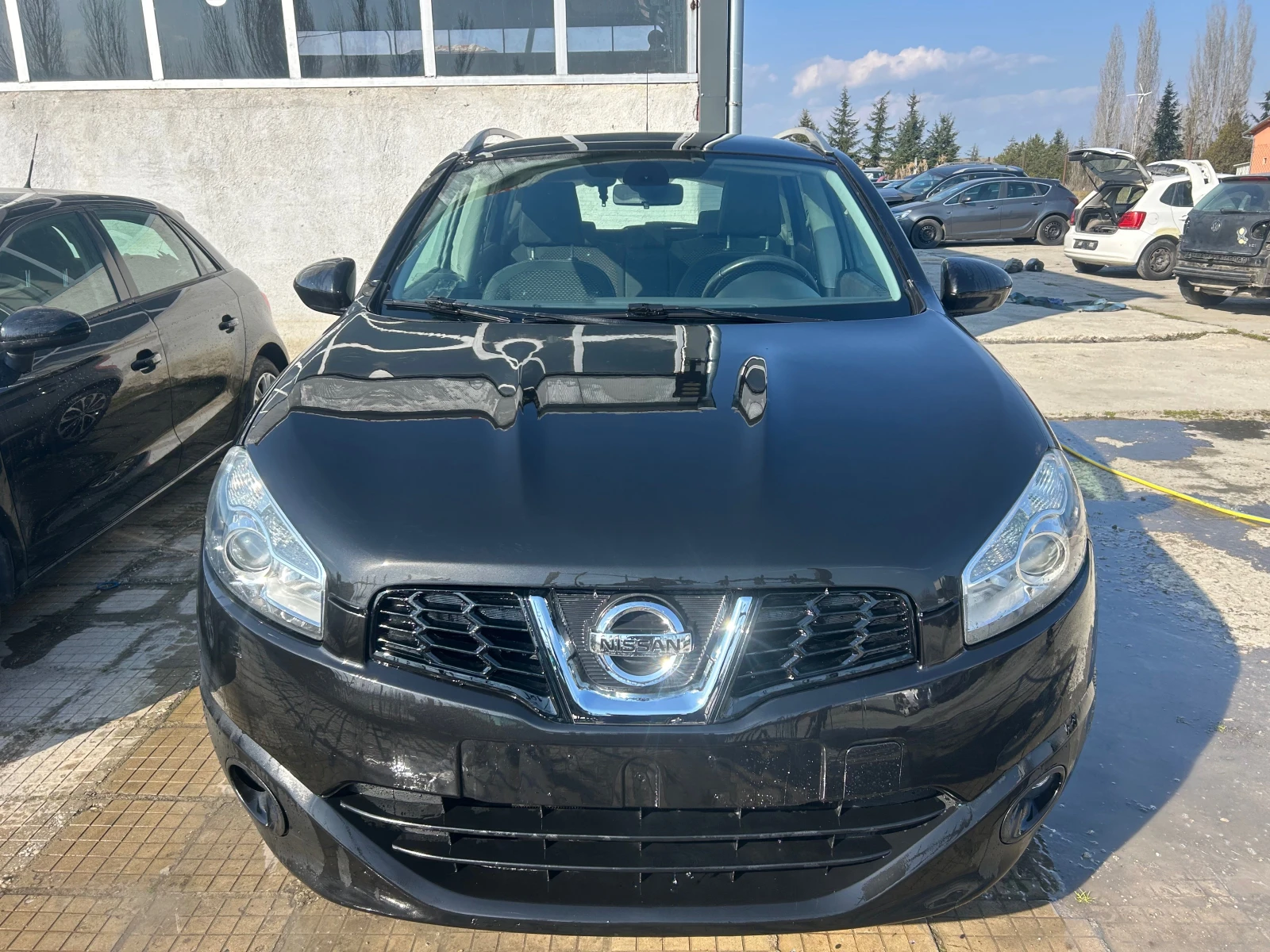 Nissan Qashqai 1.5DCI .нави , камера , панорама