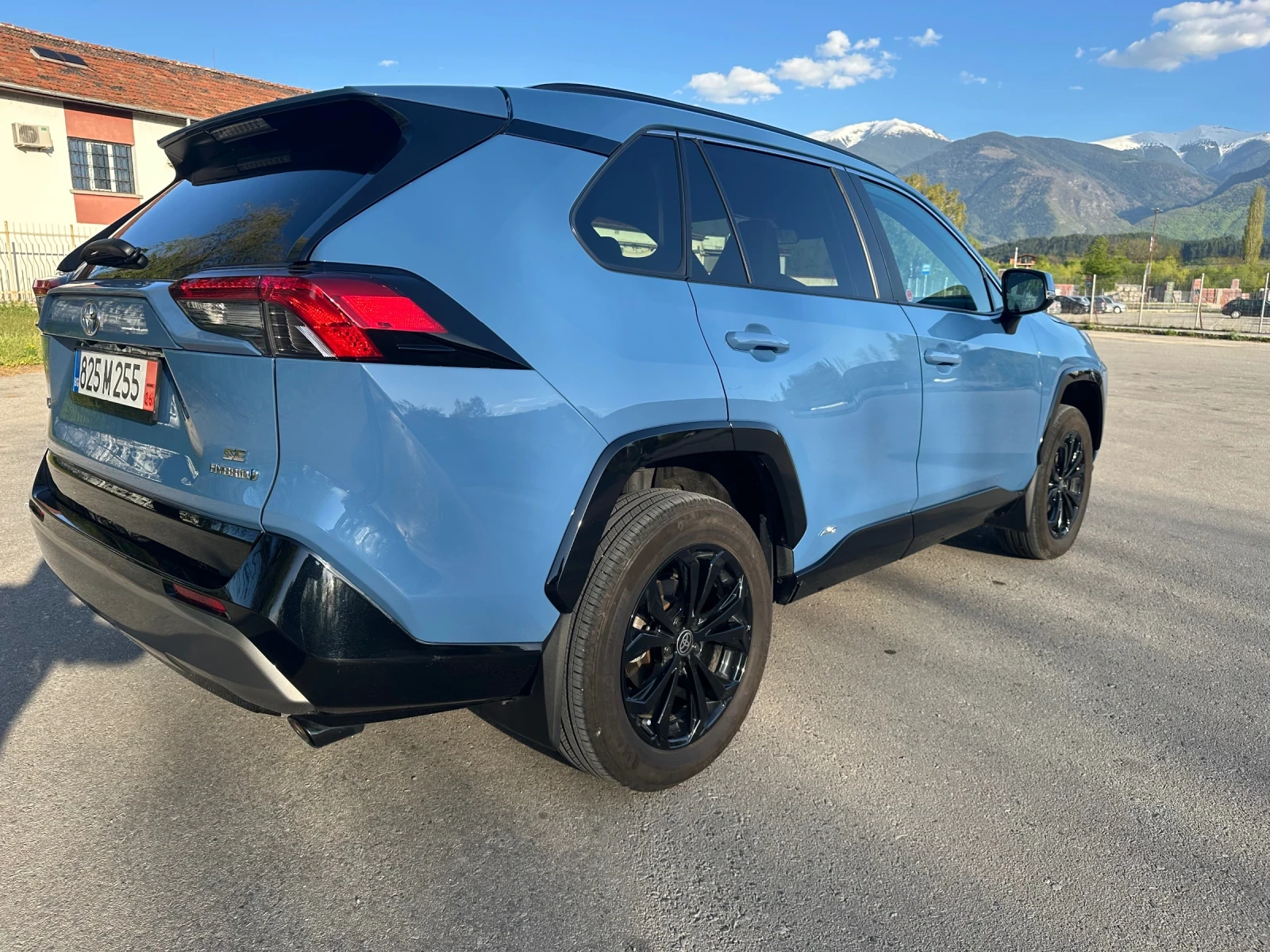 Toyota Rav4 Sport Edition Hybrid, снимка 3 - Автомобили и джипове - 54314820