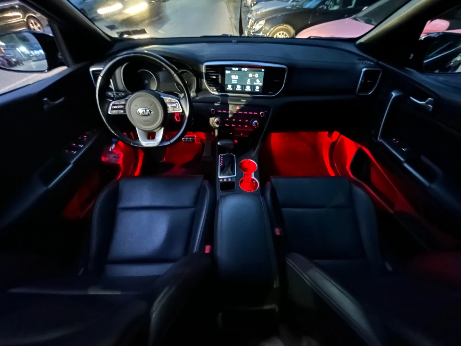 Kia Sportage, снимка 9 - Автомобили и джипове - 54704777