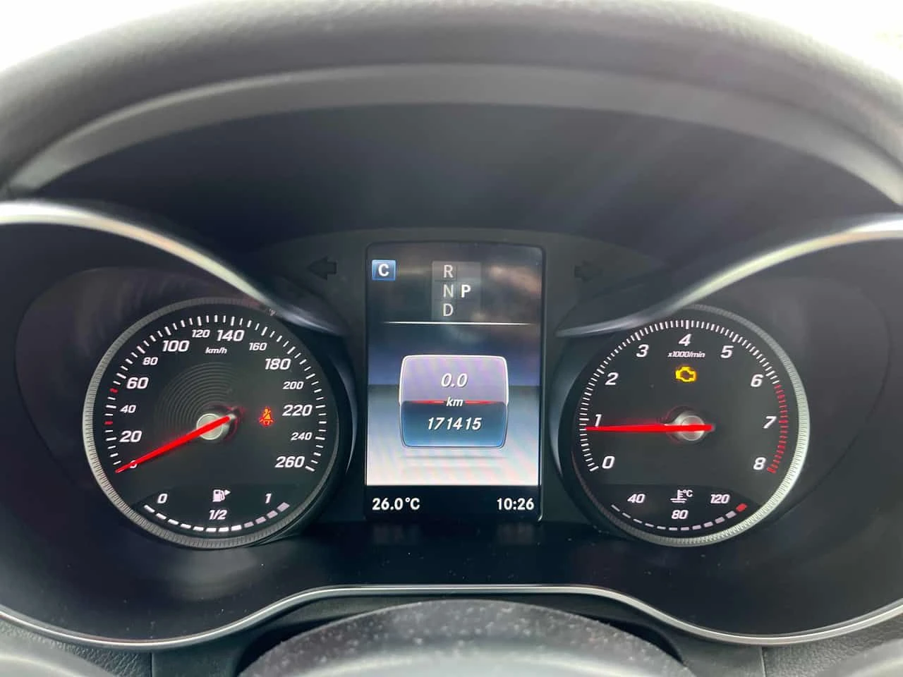 Mercedes-Benz GLC 300 4MATIC * ГЛАВНО ПРЕДСТАВИТЕЛСТВО НА MERCEDES* , снимка 8 - Автомобили и джипове - 55423545
