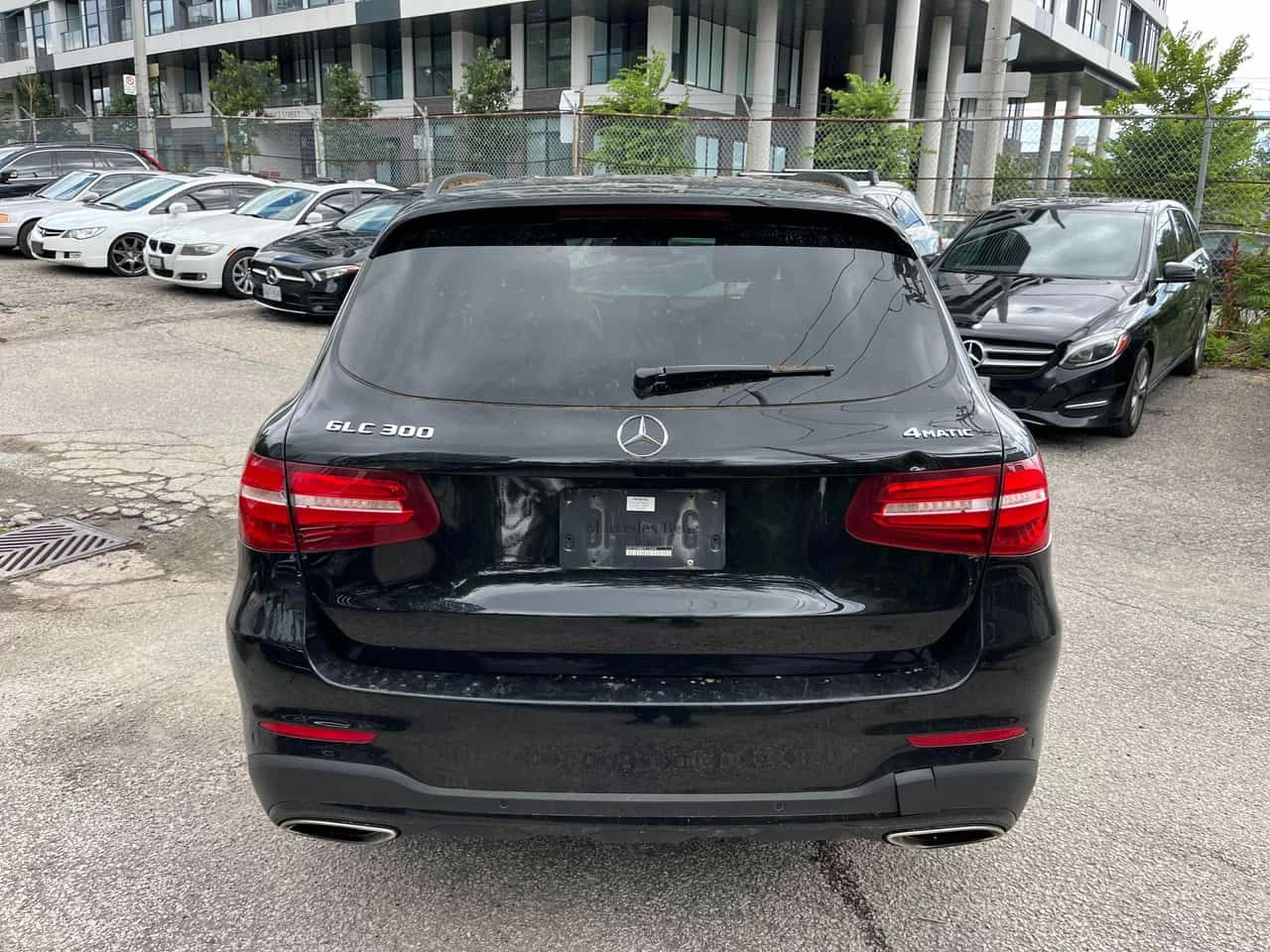 Mercedes-Benz GLC 300 4MATIC * ГЛАВНО ПРЕДСТАВИТЕЛСТВО НА MERCEDES* , снимка 5 - Автомобили и джипове - 55423545