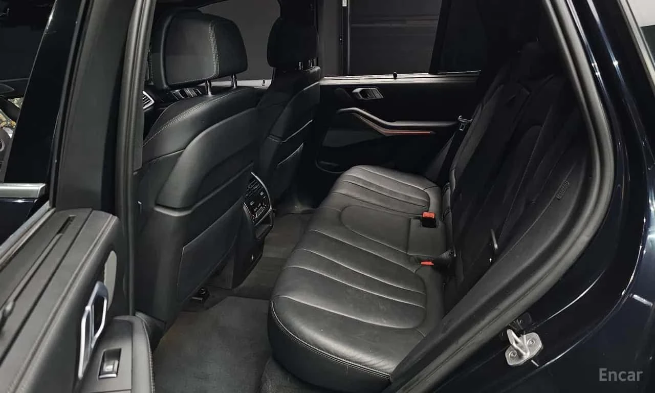 BMW X5 * xDrive 40i * ЛАЗЕРИ * ОБДУХВАНЕ * H/K * HEAD-UP, снимка 11 - Автомобили и джипове - 55703052