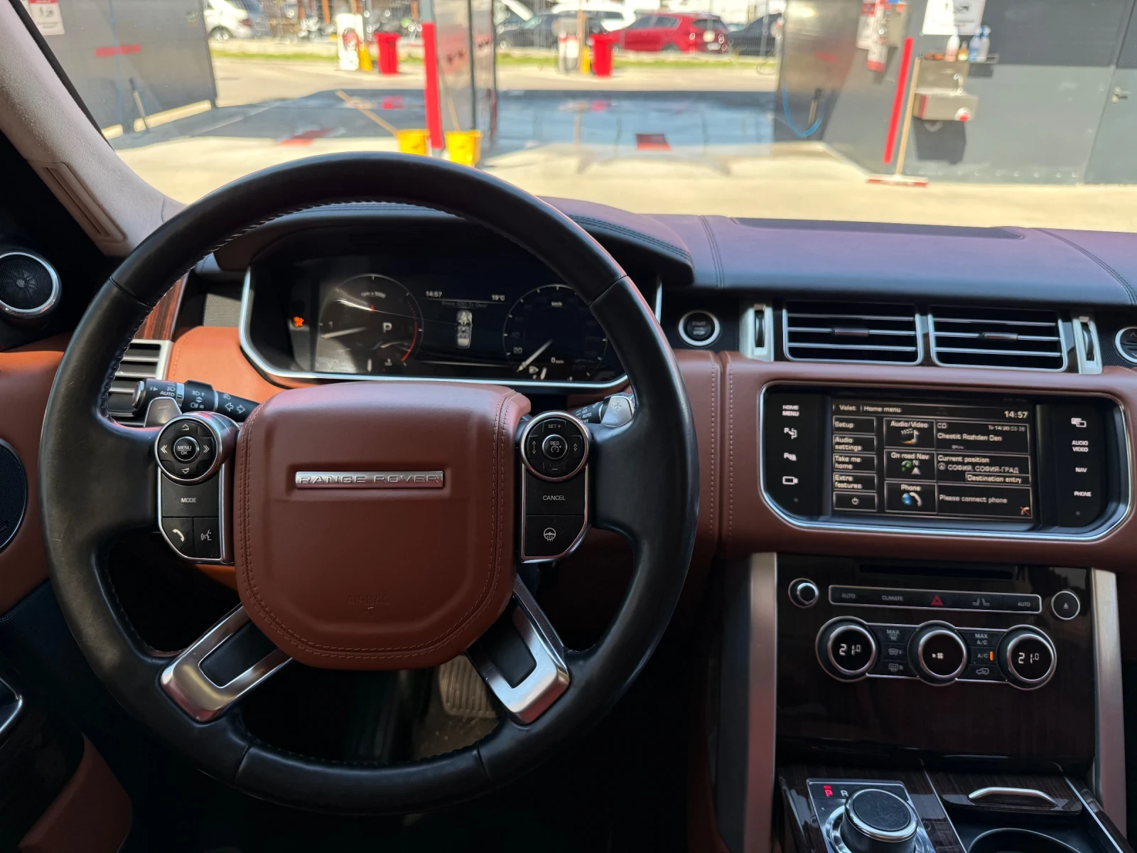 Land Rover Range rover Autobiography 4.4 V8 Full, снимка 9 - Автомобили и джипове - 55990140