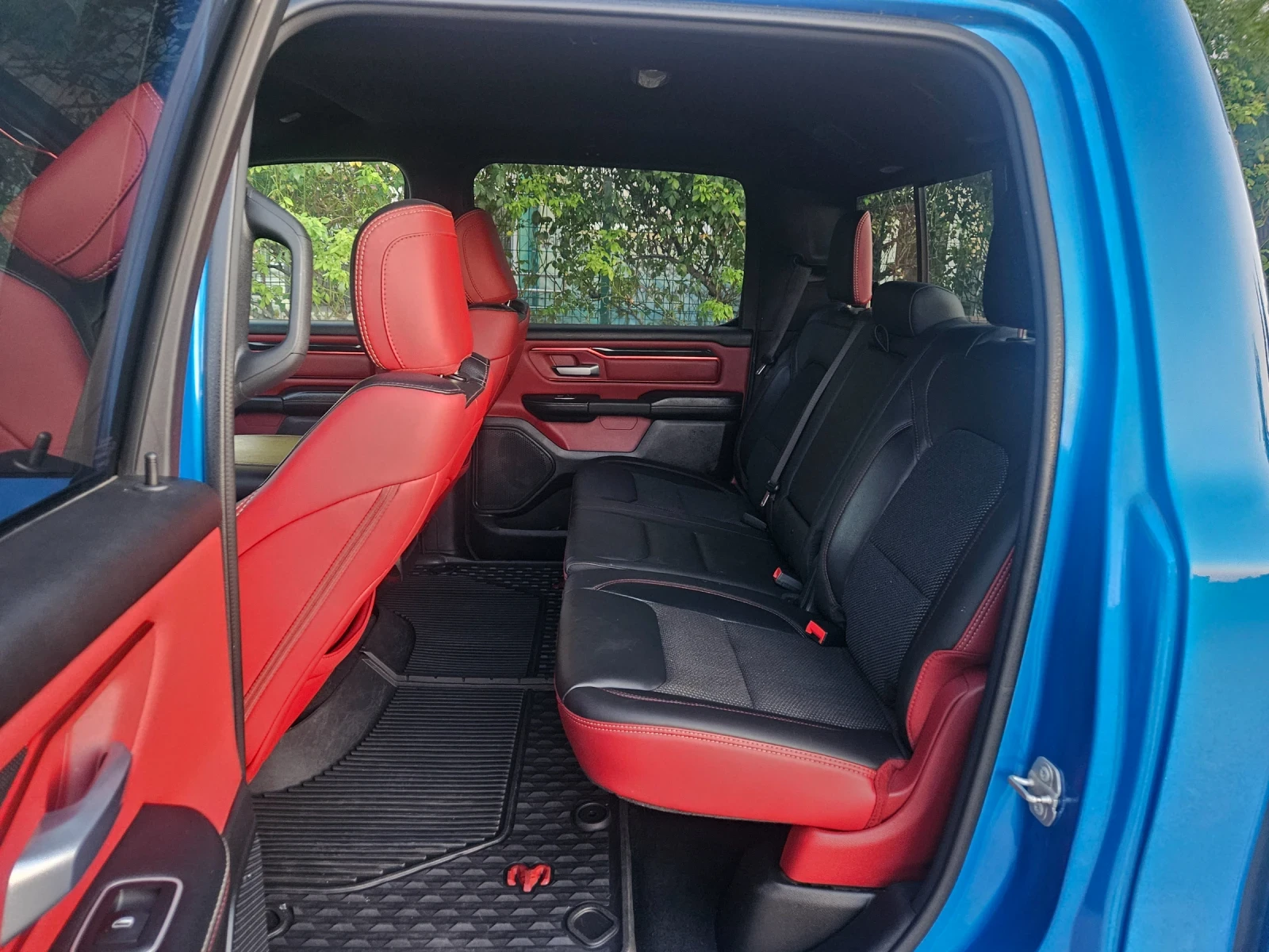 Dodge RAM 1500 RAM 1500 REBEL 4x4  5.7 HEMI V8. | Mobile.bg � ����������� 11