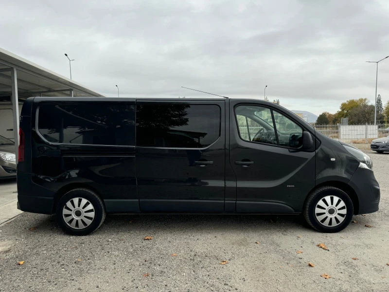 Opel Vivaro 1.6CDTI 116к.с Товаропътнически 5 места, снимка 8 - Бусове и автобуси - 47938959