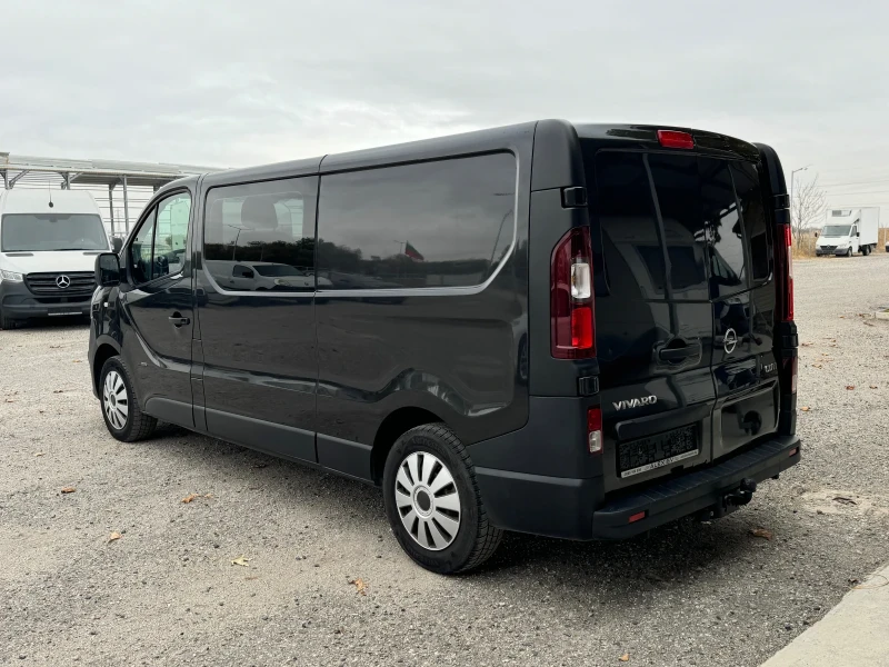 Opel Vivaro 1.6CDTI 116к.с Товаропътнически 5 места, снимка 6 - Бусове и автобуси - 47938959