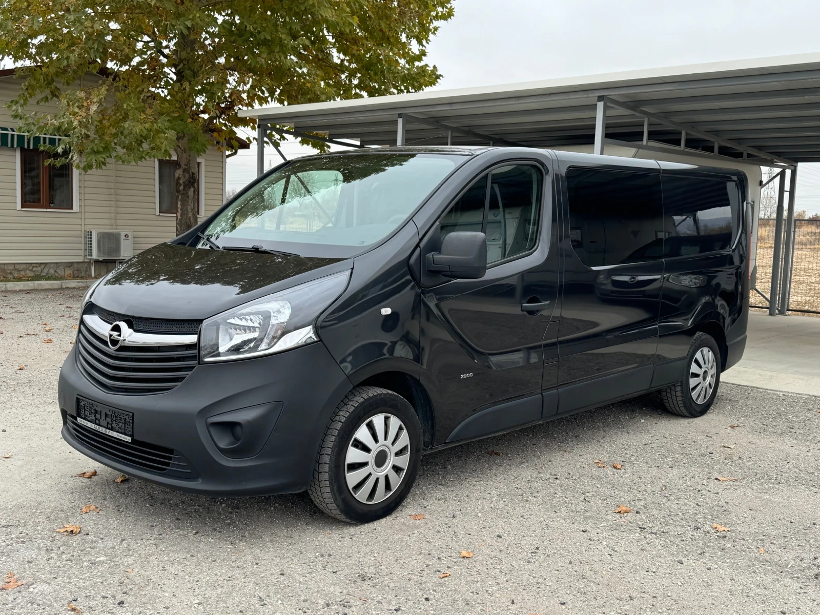 Opel Vivaro 1.6CDTI 116к.с Товаропътнически 5 места - изображение 3