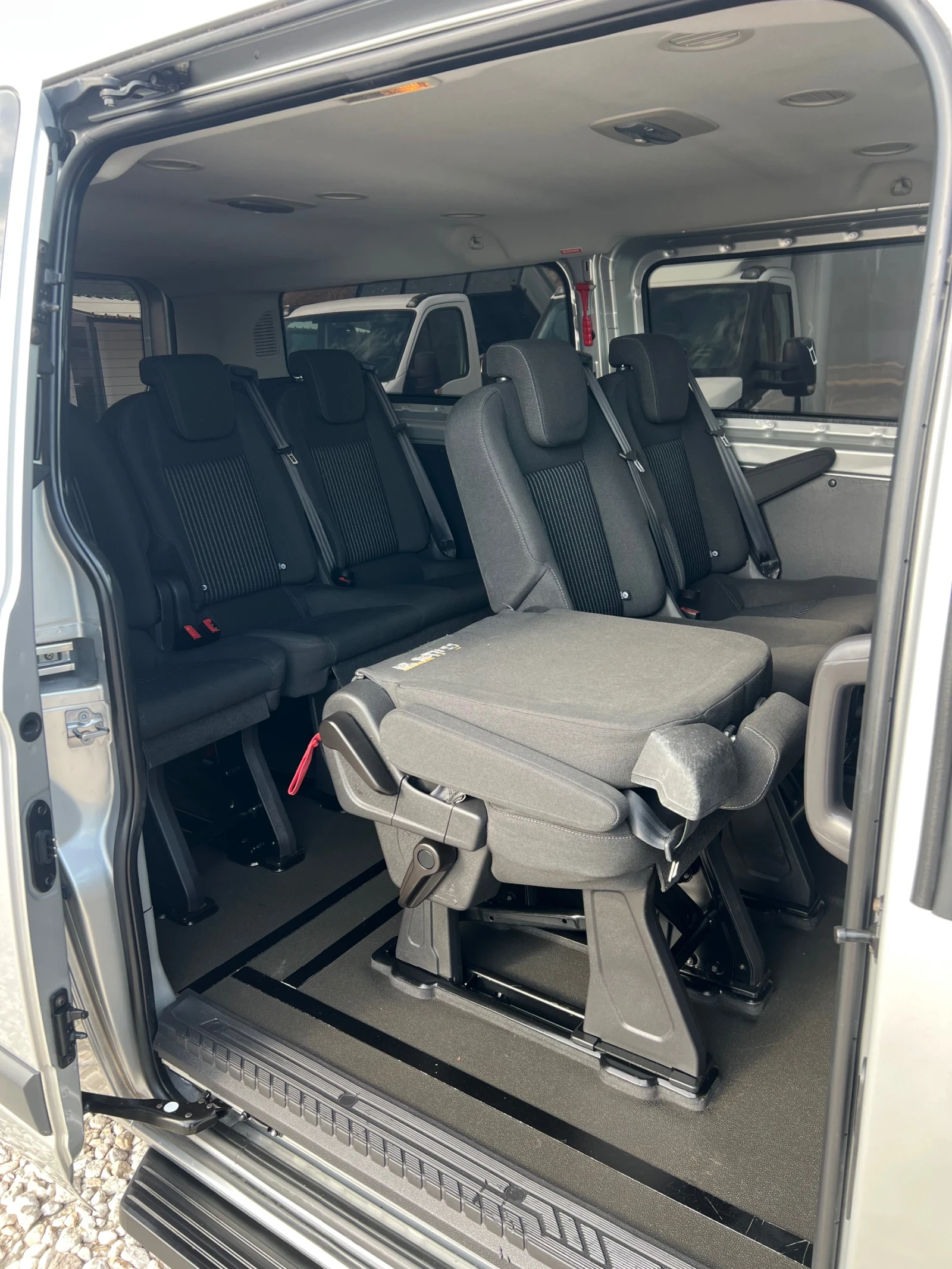 Ford Transit Custom 9 �����. | Mobile.bg � ����������� 14