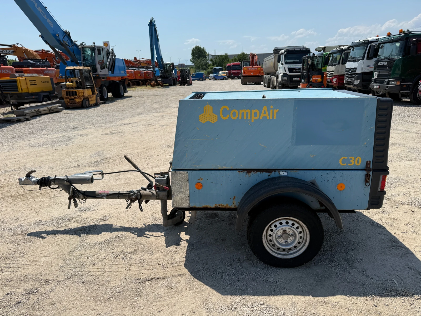 Компресори Друга COMPAIR DLT 0404, снимка 6 - Индустриална техника - 55102208