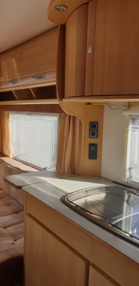 Каравана Dethleffs Rallynomad 470 DD, снимка 15