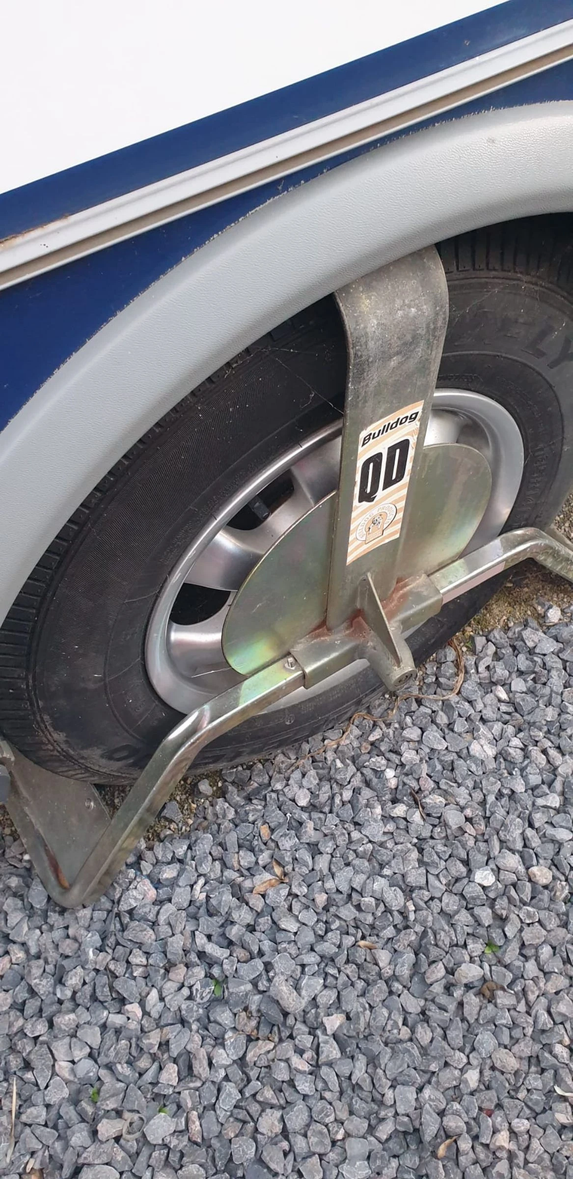 Каравана Dethleffs Rallynomad 470 DD, снимка 6 - Каравани и кемпери - 54062661