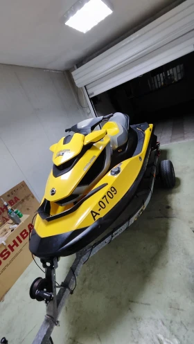 Джет Bombardier Sea Doo RXT 255 IS, снимка 13 - Воден транспорт - 47973269