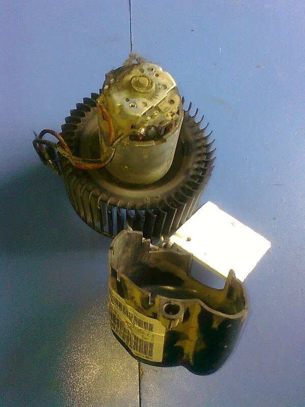 Вентилатор парно за Ситроен Ц8 