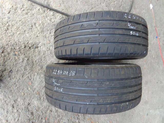 Гуми Летни 225/40R18, снимка 11 - Гуми и джанти - 15288436