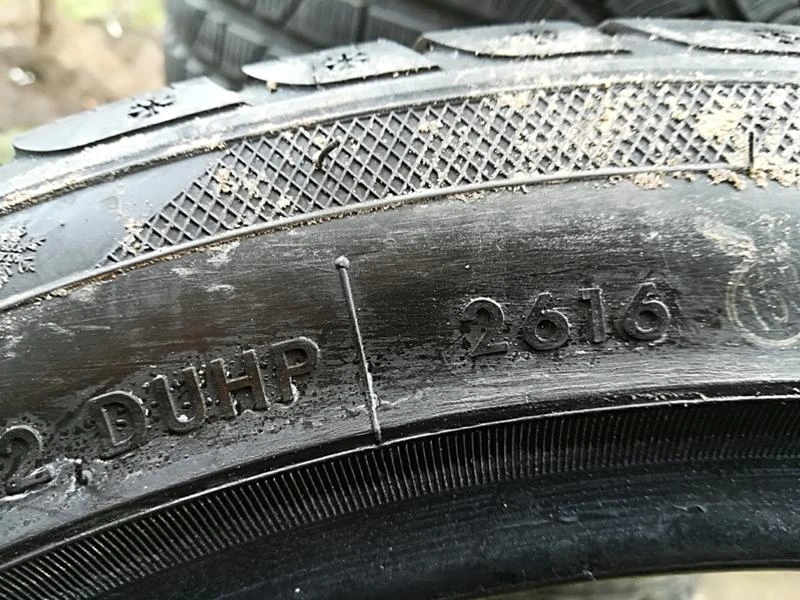 Гуми Летни 225/45R17, снимка 7 - Гуми и джанти - 24204938