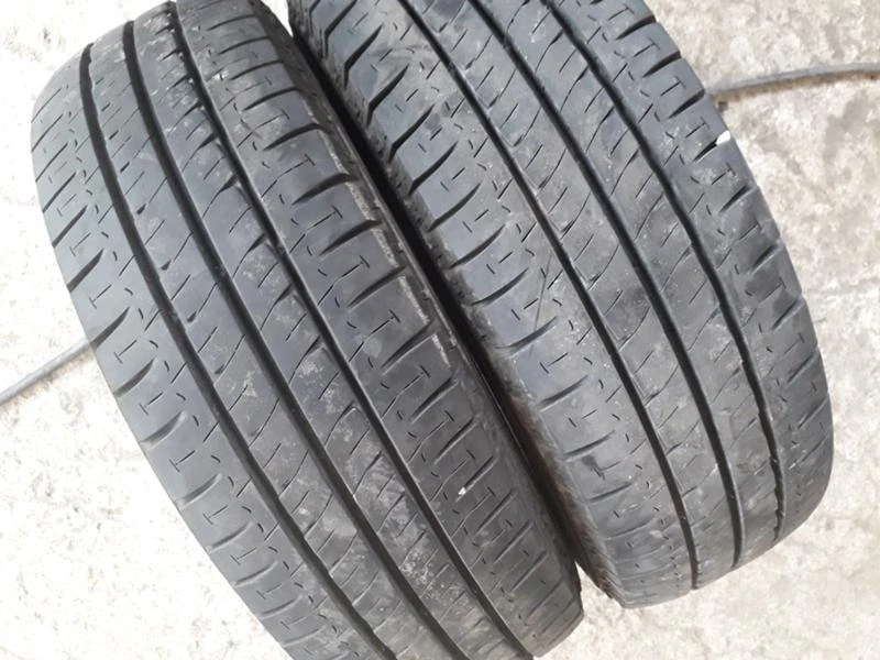 Гуми Летни 215/70R15, снимка 1 - Гуми и джанти - 25407388