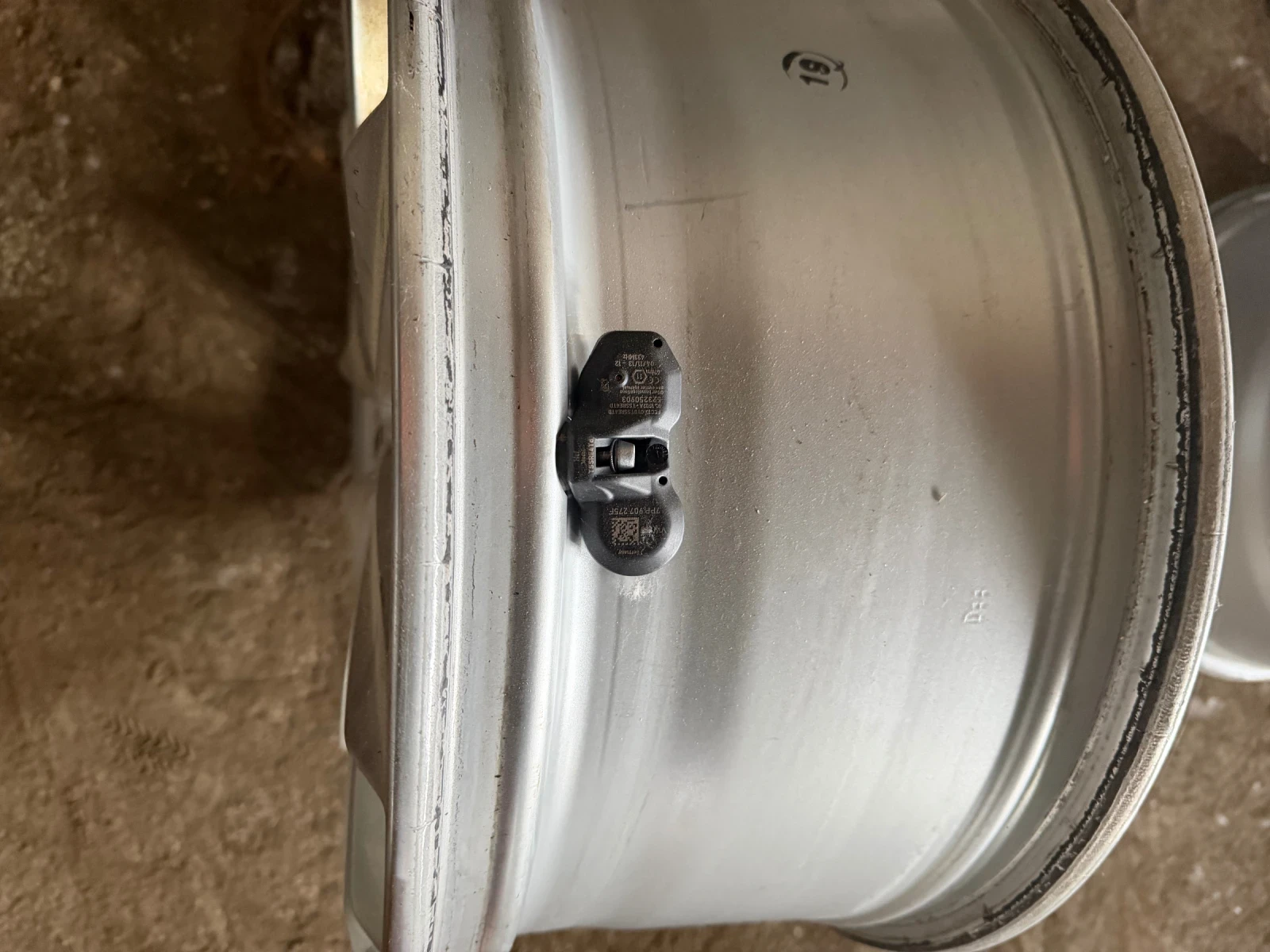 Джанти за VW, снимка 2 - Гуми и джанти - 55188210