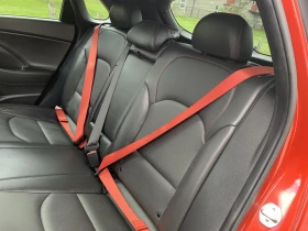 Hyundai Elantra GT N-line Ultimate* Обдух* Carplay* Пано, снимка 12