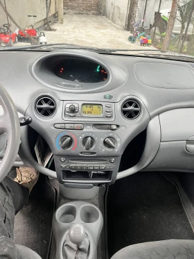 Toyota Yaris, снимка 12