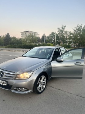 Mercedes-Benz C 200, снимка 2