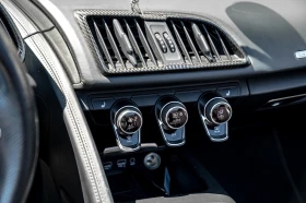 Audi R8 CARFAX* АВТОФИНАНСИРАНЕ* БЕЗ ПЪРВОНАЧАЛНА ВНОСКА* , снимка 10
