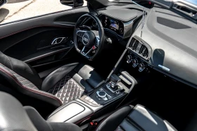 Audi R8 CARFAX* АВТОФИНАНСИРАНЕ* БЕЗ ПЪРВОНАЧАЛНА ВНОСКА* , снимка 6