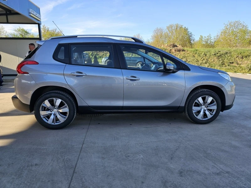 Peugeot 2008 1.2i, снимка 4 - Автомобили и джипове - 45208294