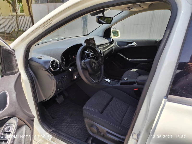 Mercedes-Benz B 220, снимка 6 - Автомобили и джипове - 47201077