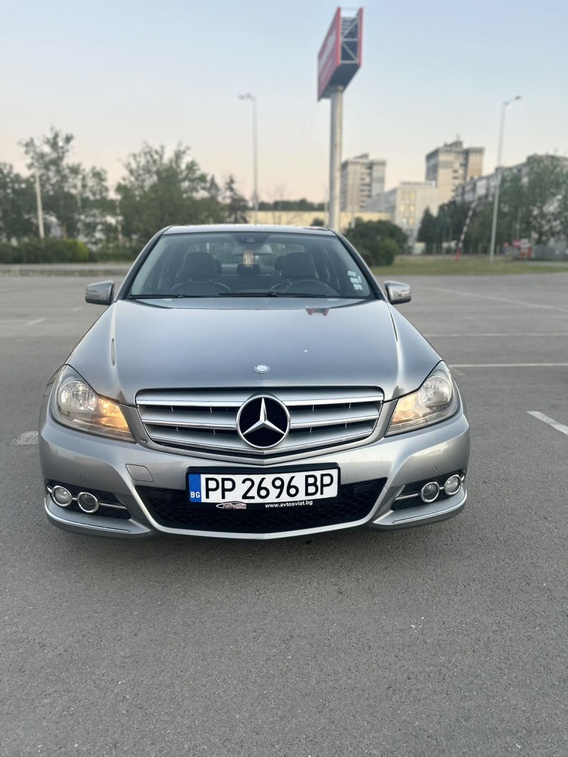 Mercedes-Benz C 200, снимка 15 - Автомобили и джипове - 46344835