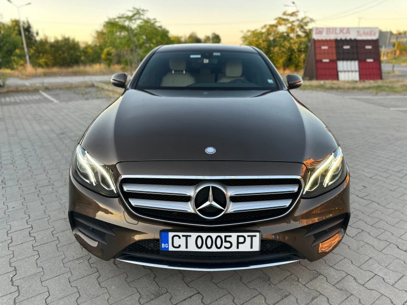 Mercedes-Benz E 300 4-matic  AMG , снимка 3 - Автомобили и джипове - 46756440