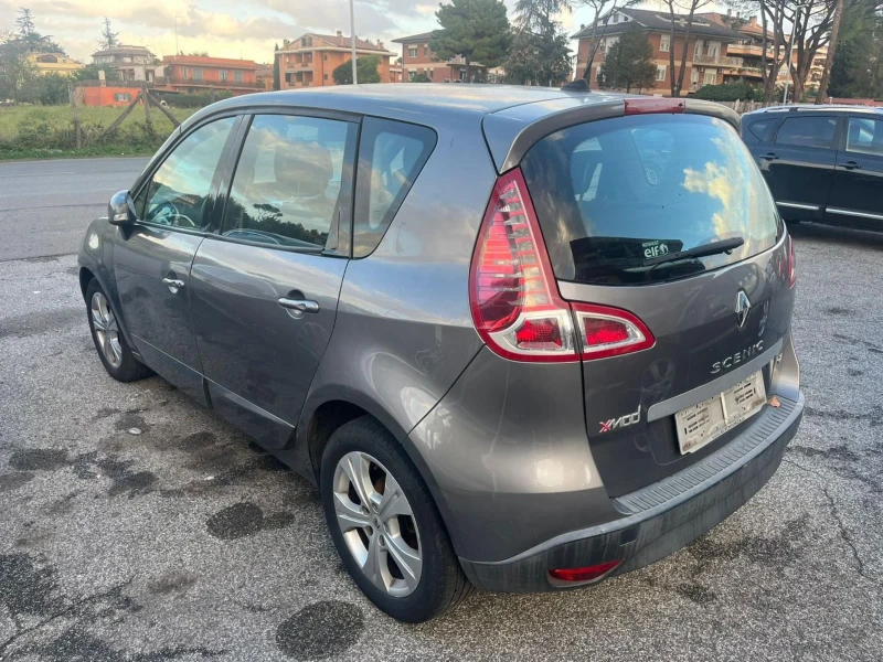 Renault Scenic 1.9DCi Xmod, снимка 3 - Автомобили и джипове - 48005025