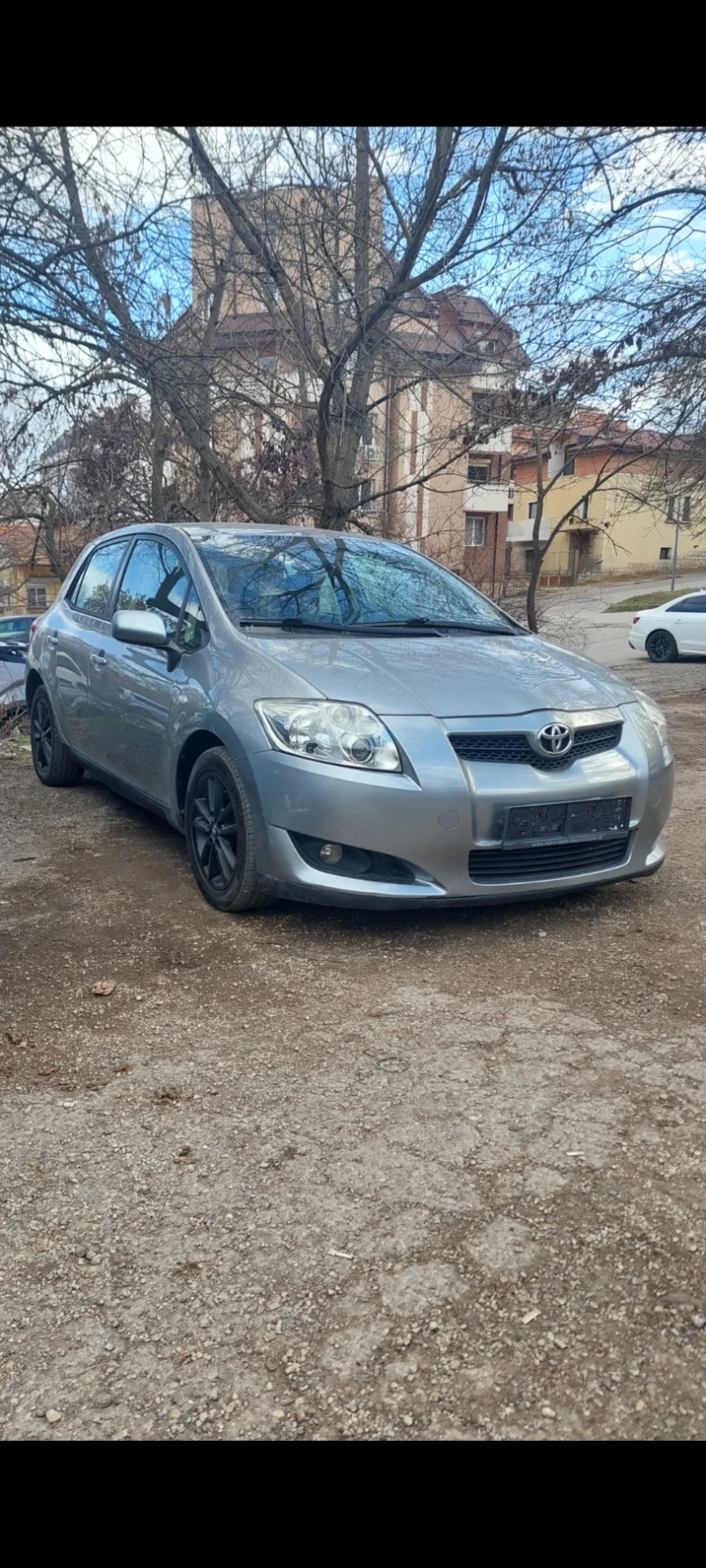 Toyota Auris 2.0 d4d, снимка 16 - Автомобили и джипове - 48883794